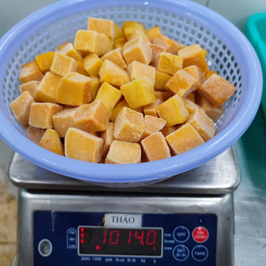 VENTE EN GROS DE HAUTE QUALITÉ Offre Spéciale EN VRAC IQF SUCRÉ CONGELÉ MANGUE FRUITS MEILLEUR PRIX PREMIUM ÉTIQUETTE PRIVÉE BIOLOGIQUE OEM - Product Image 1