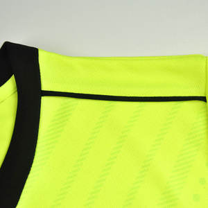 Maillot de football pour homme, tissu léger en polyester, manches longues, motif sublimé, impression personnalisée de nom, OEM ODM en gros - Product Image 4