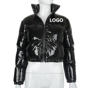 Chaqueta acolchada de burbujas negra brillante de diseño personalizado para mujer Chaquetas de burbujas de invierno estilo callejero 2025 - Product Image 5