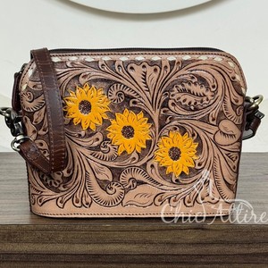 กระเป๋าและกระเป๋าถือสำหรับผู้หญิงลายดอกไม้ดอกทานตะวันทำมือพร้อมสายคล้องไหล่สำหรับการใช้งานประจำวันขายดี - Product Image 1