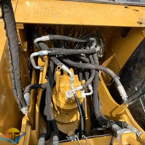 Excavatrice d'occasion Caterpillar CAT320D2L, faible consommation d'énergie, bon prix, respectueuse de l'environnement, accessoires intérieurs - Product Image 2