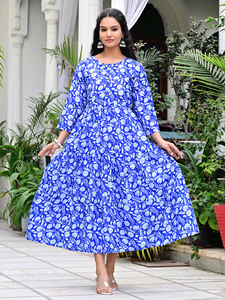 Robe mi-mollet décontractée ethnique pour femme, en coton 100% tissé, imprimé géométrique bleu, écologique, avec boutons - Product Image 2