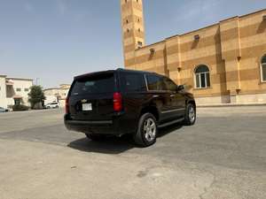 Tahoe LT 2022 Usado, 4 Cilindros, Asientos de Cuero, Tracción en las Cuatro Ruedas, Control de Crucero Adaptativo, Neumáticos R18, Volante a la Izquierda, 5 Plazas, Techo Solar Automático, LED, Euro V 4 - Product Image 5