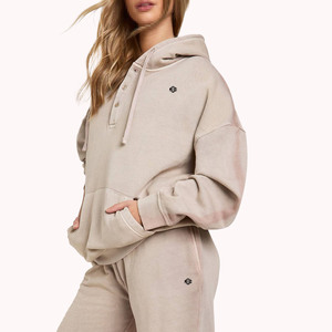 Ensemble de survêtement pour femmes, sweat à capuche en polaire surdimensionné, pantalon à taille élastique, coupe décontractée, streetwear décontracté, vente en gros - Product Image 3