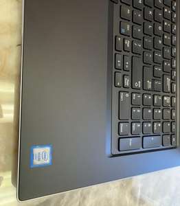 D e l Precision7730 Estación de trabajo de imagen profesional Venta directa de fábrica 16GB RAM 512GB SSD P5200 Gráficos independientes - Product Image 4