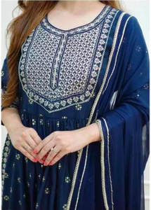 Nuevos Productos, Ropa Casual para Mujer de Talla Grande, Impresión Digital, Transpirable, Tejido de Punto, Color Sólido, Ajuste Delgado, Cómodo, Ajustado a la Cadera, Lavable - Product Image 5