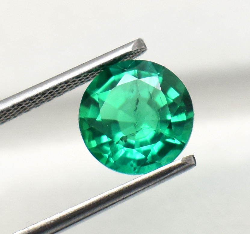 สีเขียว