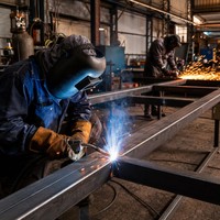 Fabrication sur mesure de bases de machines à souder en acier Q235, robustes, OEM