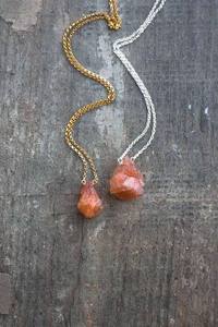 Proveedor Mayorista de Colgantes de Calcedonia Acuática con Baño de Oro Vintage y Latón Chapado en Rodio, Collar con Dije, Joyería Unisex - Product Image 5