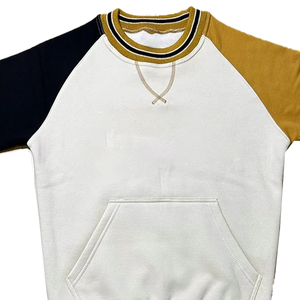 Alpha Chenille Three-Tone Crewneck Sudadera Estilo de deportes de invierno Patrón impreso bordado para hombres Mujeres Black Gold Titlists - Product Image 6