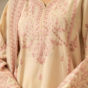 Empaque con Logotipo Personalizado Disponible, Traje Kurti Bordado Moderno para Mujer, Tela Transpirable Personalizada - Product Image 2