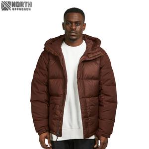 Veste matelassée d'hiver pour hommes de haute qualité personnalisée nouveau parka grande taille prix de gros veste matelassée tendance pour hommes personnalisée - Product Image 2