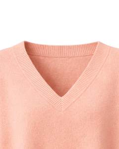 Customized Peach Pink Womens Oversized Knit Sweater V Neck Button Side Slit Design Soft Winter Pullover Casual Loose Fit Top - Product Image 4