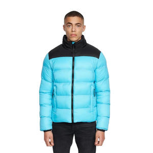 แจ็กเก็ตขนปลาปักเป้าสำหรับผู้ชายแจ็กเก็ตขนฟูของผู้ชายสไตล์สตรีทให้ความอบอุ่นทำจากโพลีเอสเตอร์มีการออกแบบและขนาดที่กำหนดเองได้ - Product Image 1