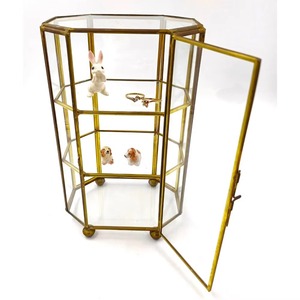 Joyero transparente vertical decorativo estilo armario organizador elegante para anillos pendientes collares y accesorios - Product Image 1