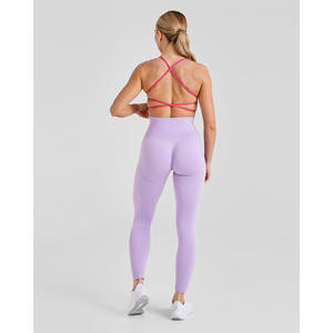 Lo último en Sujetador deportivo personalizado con espalda cruzada rosa, escote en V favorecedor, espalda con tiras y Sujetador deportivo de alto impacto para mujeres adultas - Product Image 4