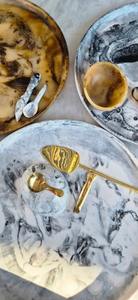 Plateau en résine époxy fait à la main, plateau en résine moderne pour cadeau de mariage, prix de gros en provenance d'Inde - Product Image 5