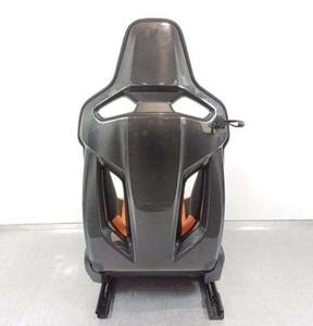 Sièges en cuir en fibre de carbone Recaro de haute qualité, style populaire, accessoires intérieurs de voiture arrière en vente - Product Image 2