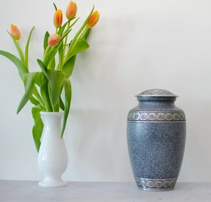 Premium Indian Supplier Offers Handmade Metal Urns Custom Vases for <b>Memorial</b> <b>Keepsake</b> of Ashes - Product Image 1