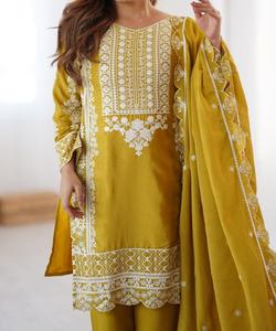 Kurti de créateur avec broderie pour un look ethnique élégant à petit budget pour les femmes Fancy Festival Wear Prix de gros Grment ethnique - Product Image 2