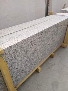 แผ่นหินแกรนิตขัดเงา Bianco halayeb การออกแบบที่ทันสมัยพร้อมการตกแต่งที่สดใสสำหรับพื้นผิววิลล่าที่หรูหรา - Product Image 3