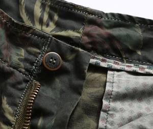 เสื้อนอกผ้าแคนวาสสีล้วนมีกระเป๋าสำหรับผู้ชายกางเกงขาสั้นคาร์โก้เนื้อผ้าบางใส่ลำลองสำหรับฤดูร้อน - Product Image 5