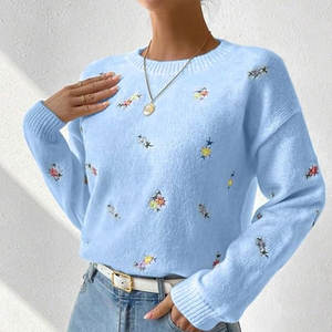 Suéter Bordado Tejido para Mujer al por Mayor, Logotipo Frontal, Diseño de Bordado Informal, Tela Suave, Ropa Cálida de Invierno - Product Image 5