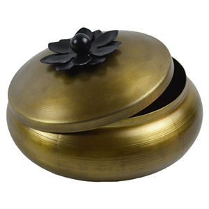 Récipient à fruits secs de bonne qualité en métal de couleur foncée prêt à l'emploi pour la décoration de table et la décoration intérieure au meilleur prix - Product Image 2