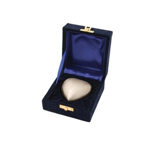 Urne gravée pour animaux de compagnie Oiseaux en forme de coeur Souvenir Urne pour cendres d'animaux de compagnie Fournisseurs de conteneurs de cendres commémoratives Urne - Product Image 3