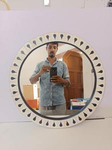 Espejo Decorativo de Pared con Marco de Madera Rectangular de Calidad Sostenible, Acabado en Hueso - Product Image 2