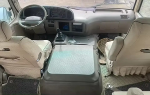 Autobús Usado en Buenas Condiciones, Motor Diésel, Marca Japonesa T0 Y3ta C0a S.ter, 5 Asientos, Volante a la Izquierda, Asientos de Cuero, Cámara Trasera, en Venta - Product Image 3