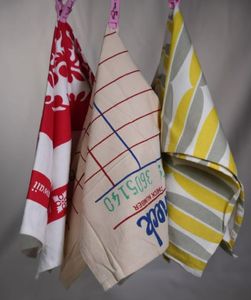 Serviettes de cuisine imprimées 100% coton au design floral promotionnel à séchage rapide écologique avec logo personnalisé réutilisables pour une utilisation en cuisine - Product Image 3