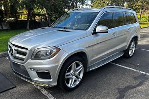 สภาพดีเยี่ยม รถมือสอง ปี 2013 เมอร์เซเดส-เบนซ์ GL550 - Product Image 3