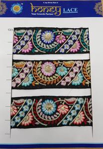 Garniture de dentelle brodée à la main coton délicat pour bricolage affaires couture artisanat et motifs floraux Textiles de maison - Product Image 3