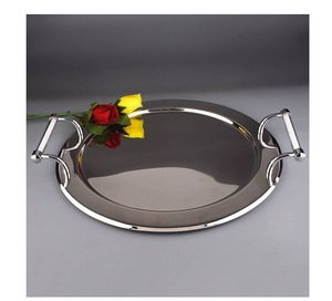 Cuencos de vendedor superior y bandeja de servicio de acero inoxidable de diseño moderno - Product Image 1
