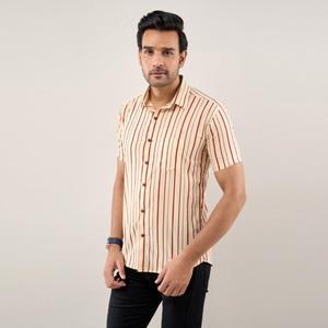 เสื้อเชิ้ตผู้ชายลายทางผ้าป๊อปลินทรงเข้ารูปสำหรับฤดูร้อน-ระบายอากาศได้ดี 100% และ ODM - Product Image 4