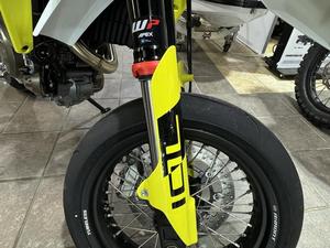 Offre aux enchères 2024 : Nouvelles motos Supermoto 701 avec une vitesse maximale de plus de 80 km/h, puissance 1001-2000W, origine américaine, acompte requis - Product Image 4