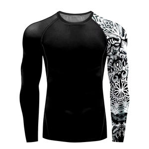 Chemise de compression musculaire sublimée coupe ajustée couche de base athlétique pour hommes vêtements de course et vêtements de jogging respirant personnalisé - Product Image 2