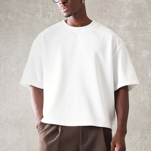 เสื้อยืดกราฟิกสำหรับการใช้งานในชีวิตประจำวันสำหรับทุกเพศเหมาะสำหรับการทำธุระในวันหยุดสุดสัปดาห์สำนักงานที่ผ่อนคลายหรือเครื่องแต่งกายแนวสตรีทแบบมินิมอลที่มีเอกลักษณ์ - Product Image 1