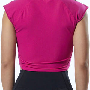 Top corto de mezcla de algodón personalizado para mujer, diseño personalizado, informal y cómodo para los días activos de verano - Product Image 5