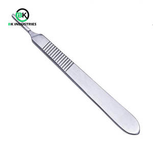 Mango de Bisturí Desechable de Plástico para Uso Médico y de Laboratorio, Mango de Bisturí de Acero al Carbono - Product Image 1