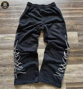 กางเกงผ้าแคนวาสประดับคริสตัลสำหรับผู้ชาย สไตล์ลำลองแนวสตรีท ประดับคริสตัลเต็มตัว กันน้ำ ระบายอากาศได้ดี ชุดแฟชั่นสุดหรู - Product Image 1