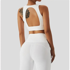 Precio al por mayor: Sujetador deportivo de yoga para mujer, ecológico, de secado rápido, sin costuras, soporte medio, personalizado, novedades, más vendido, en oferta. - Product Image 3