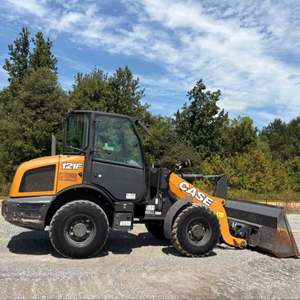 รถตักล้อยาง CASE 121F สำหรับขาย - Product Image 1