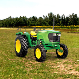 Tracteur utilitaire agricole 4x4 avec fonction de chargeur de moteur diesel et composants de noyau d'arbre de prise de force inclus pour les travaux de grande culture - Product Image 4