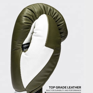 Guantes de Boxeo Muay Thai Personalizados FLY Verde/Blanco con Cordones, Guantes Profesionales de Kickboxing para Gimnasio, Venta al Por Mayor OEM - Product Image 5