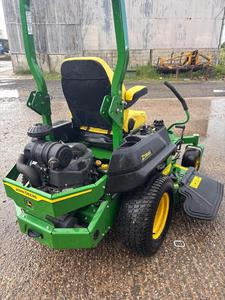 Tractor de un solo eje John Deere Z740R 2026 - Product Image 2