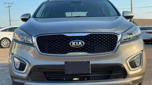 2017 เกีย โซเรนโต้ EX ขับเคลื่อนล้อหน้า เกียร์อัตโนมัติ ภายในหุ้มหนังสีเข้ม เครื่องยนต์เทอร์โบ 4 ลิตร ขนาดยาง R16 พวงมาลัยซ้าย - Product Image 3