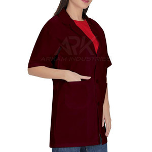 Bata de laboratorio clásica para doctor, con tela suave y bolsillos funcionales para uso clínico diario. - Product Image 4