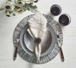 Mantel Individual Redondo de Concha Natural con Incrustaciones de MOP para Comedor, Bodas, Eventos, Decoración de Hogar Costero, Hecho en Vietnam - Product Image 2